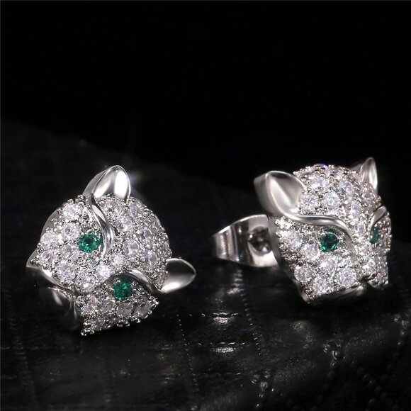 🔥925 Sterling Plated Shiny Crystal Sparkling Stud Earrings for Women,UNVN12448 - Picture 1 of 13